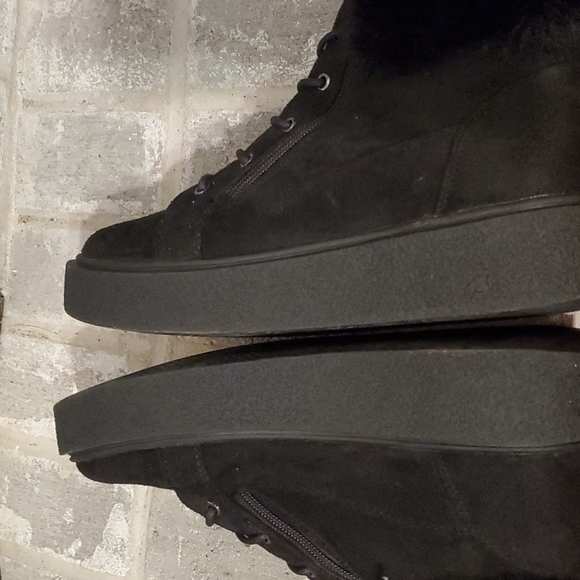 Camel Crown Boots Womens black size 7.5 faux fur - Picture 8 of 9